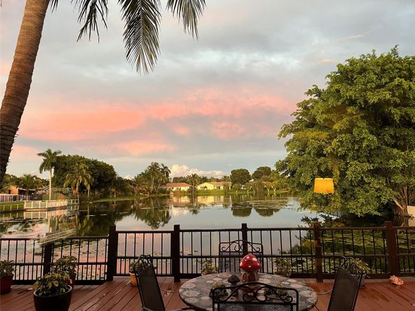 4148 NW 19th Ter, Oakland Park FL 33309