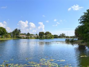 4148 NW 19th Ter, Oakland Park FL 33309