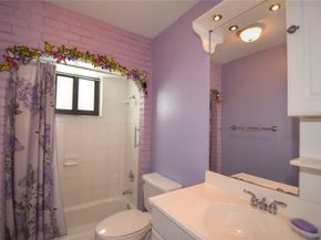 4148 NW 19th Ter, Oakland Park FL 33309