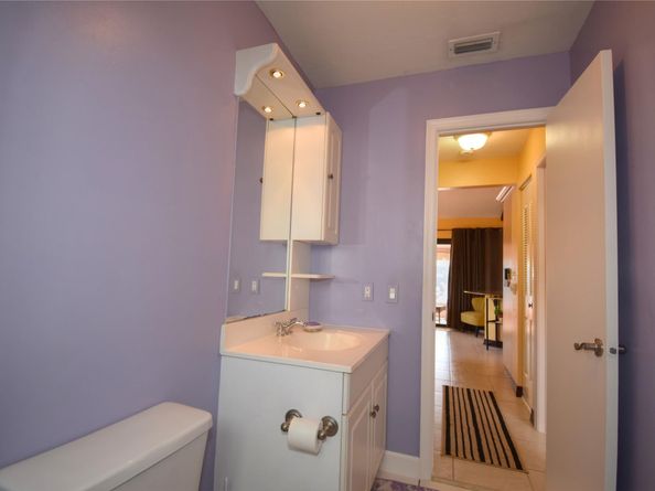 4148 NW 19th Ter, Oakland Park FL 33309