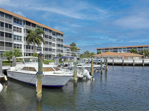 2809 Florida Boulevard 308, Delray Beach FL 33483