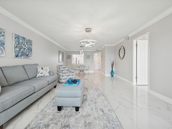 2809 Florida Boulevard 308, Delray Beach FL 33483