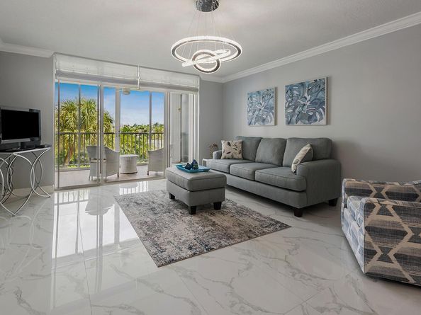 2809 Florida Boulevard 308, Delray Beach FL 33483