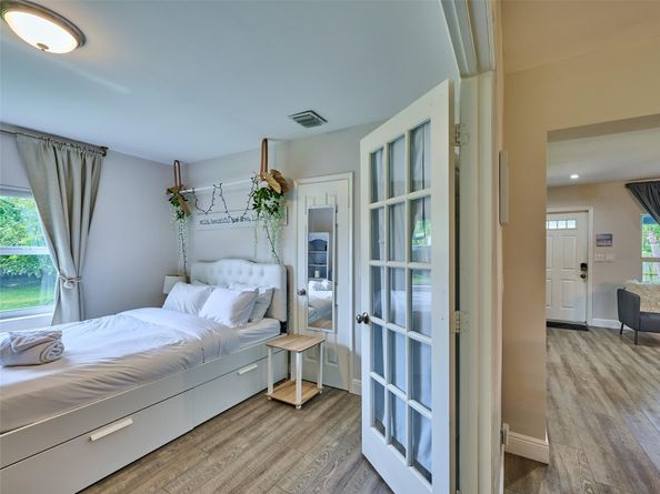 801 NE 15th St, Fort Lauderdale FL 33304