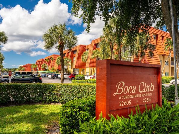 22605 SW 66th Ave 102, Boca Raton FL 33428