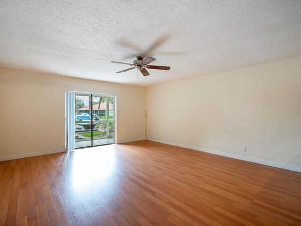 22605 SW 66th Ave 102, Boca Raton FL 33428