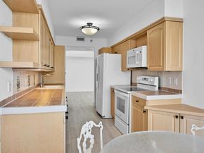 3640 Yacht Club Dr 1501, Aventura FL 33180