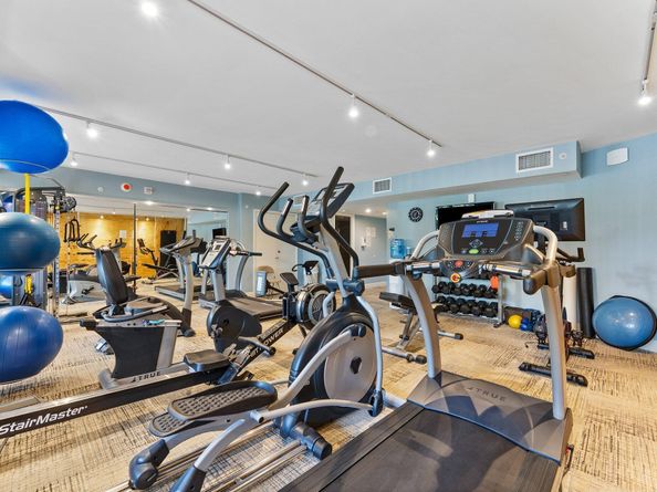 875 E Camino Real 2g, Boca Raton FL 33432