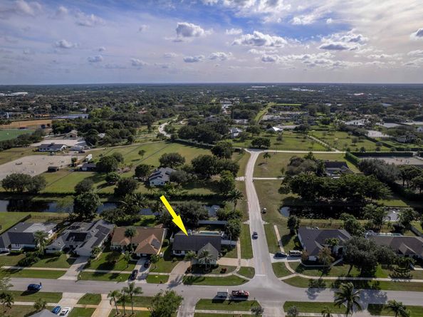 1855 Primrose Lane, Wellington FL 33414