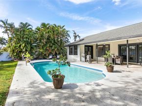 1855 Primrose Lane, Wellington FL 33414