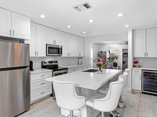 1855 Primrose Lane, Wellington FL 33414