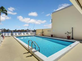 240 Captains Walk 5120, Delray Beach FL 33483