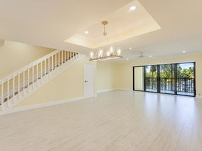 240 Captains Walk 5120, Delray Beach FL 33483