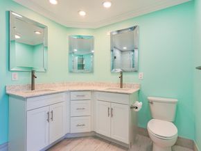 240 Captains Walk 5120, Delray Beach FL 33483