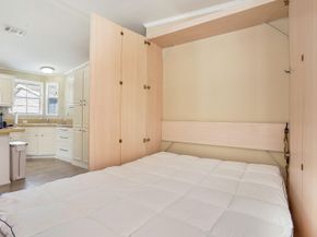 1911 SW 87th Ter, Davie FL 33324