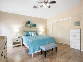 1911 SW 87th Ter, Davie FL 33324