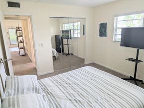 589 Fanshaw O 203, Boca Raton FL 33434