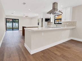 391 NW 58th Ave, Miami FL 33126