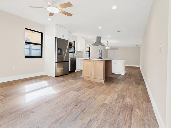 391 NW 58th Ave, Miami FL 33126