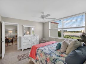 25 Abbey Lane 402, Delray Beach FL 33446