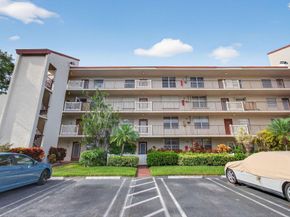 25 Abbey Lane 402, Delray Beach FL 33446