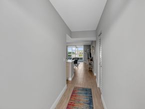 25 Abbey Lane 402, Delray Beach FL 33446