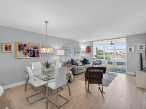 25 Abbey Lane 402, Delray Beach FL 33446