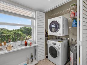 25 Abbey Lane 402, Delray Beach FL 33446