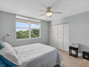 25 Abbey Lane 402, Delray Beach FL 33446