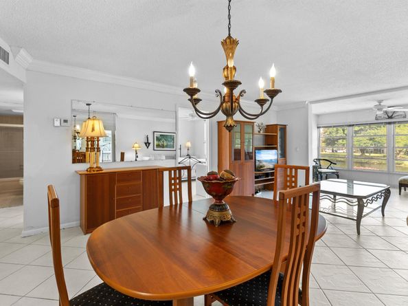 27 Abbey Lane 205, Delray Beach FL 33446