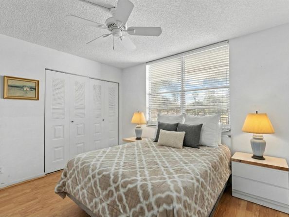 27 Abbey Lane 205, Delray Beach FL 33446