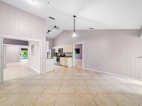 6200 Via Tierra, Boca Raton FL 33433