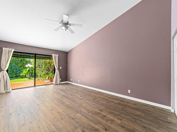 6200 Via Tierra, Boca Raton FL 33433