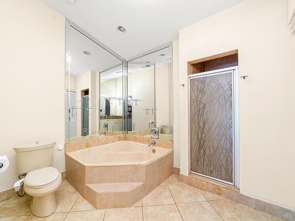 6200 Via Tierra, Boca Raton FL 33433