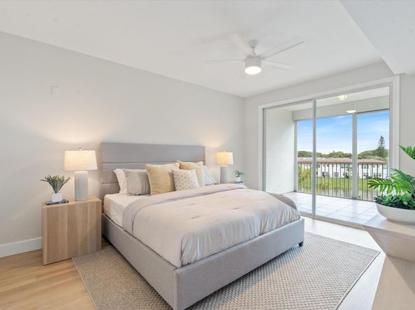 22715 Camino Del Mar 42, Boca Raton FL 33433