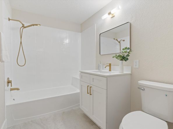 22715 Camino Del Mar 42, Boca Raton FL 33433