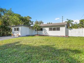29 SE 8th St, Dania Beach FL 33004
