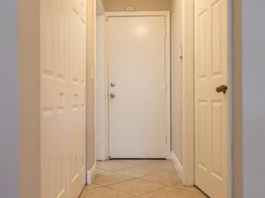 7326 Pinewalk Dr 7326, Pompano Beach FL 33063