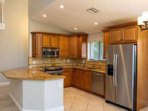 7326 Pinewalk Dr 7326, Pompano Beach FL 33063