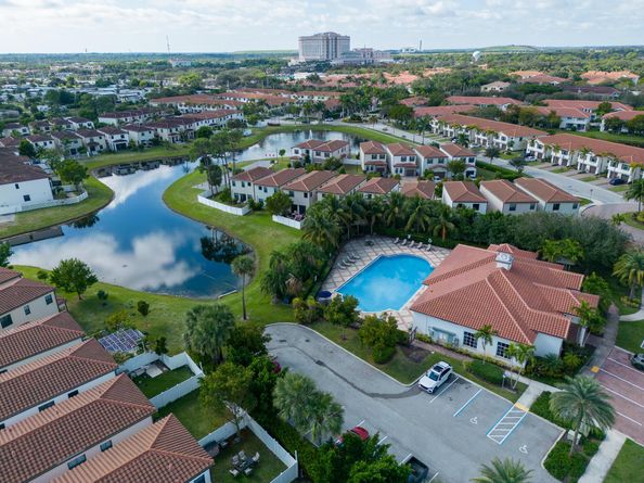 4407 Hemlock Drive, Riviera Beach FL 33410