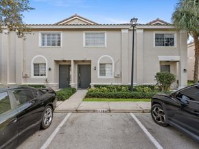 4740 NW 57th Pl, Coconut Creek FL 33073