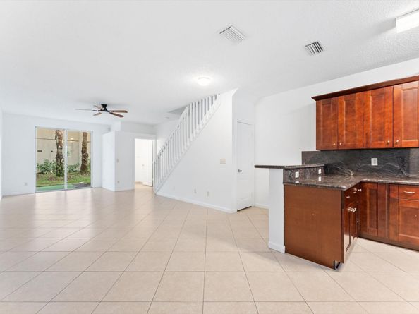 4740 NW 57th Pl, Coconut Creek FL 33073