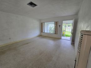 2702 Hayes St, Hollywood FL 33020