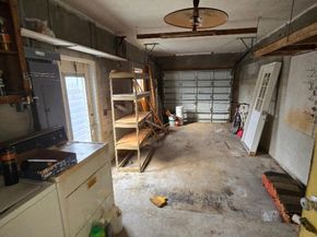 2702 Hayes St, Hollywood FL 33020