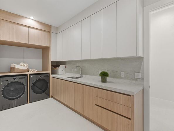 334 NE 3rd Street, Boca Raton FL 33432