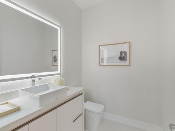 334 NE 3rd Street, Boca Raton FL 33432