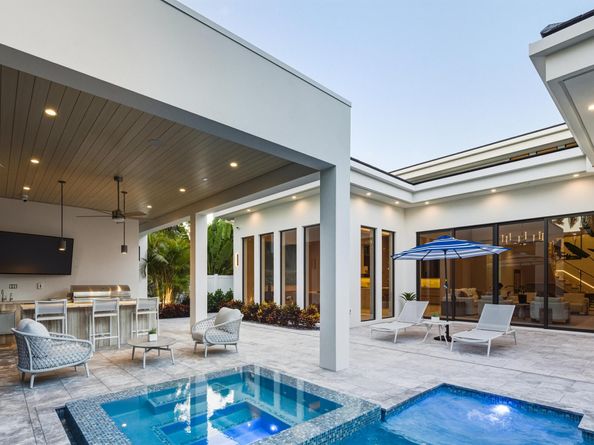 334 NE 3rd Street, Boca Raton FL 33432