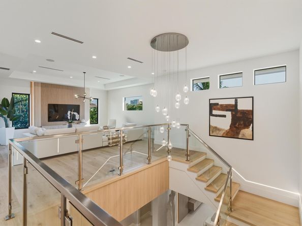 334 NE 3rd Street, Boca Raton FL 33432