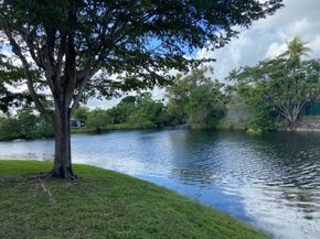 9370 Sunrise Lakes Blvd 105, Sunrise FL 33322