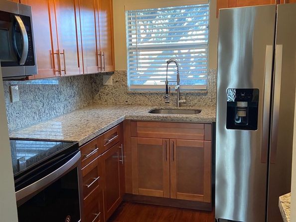 9370 Sunrise Lakes Blvd 105, Sunrise FL 33322